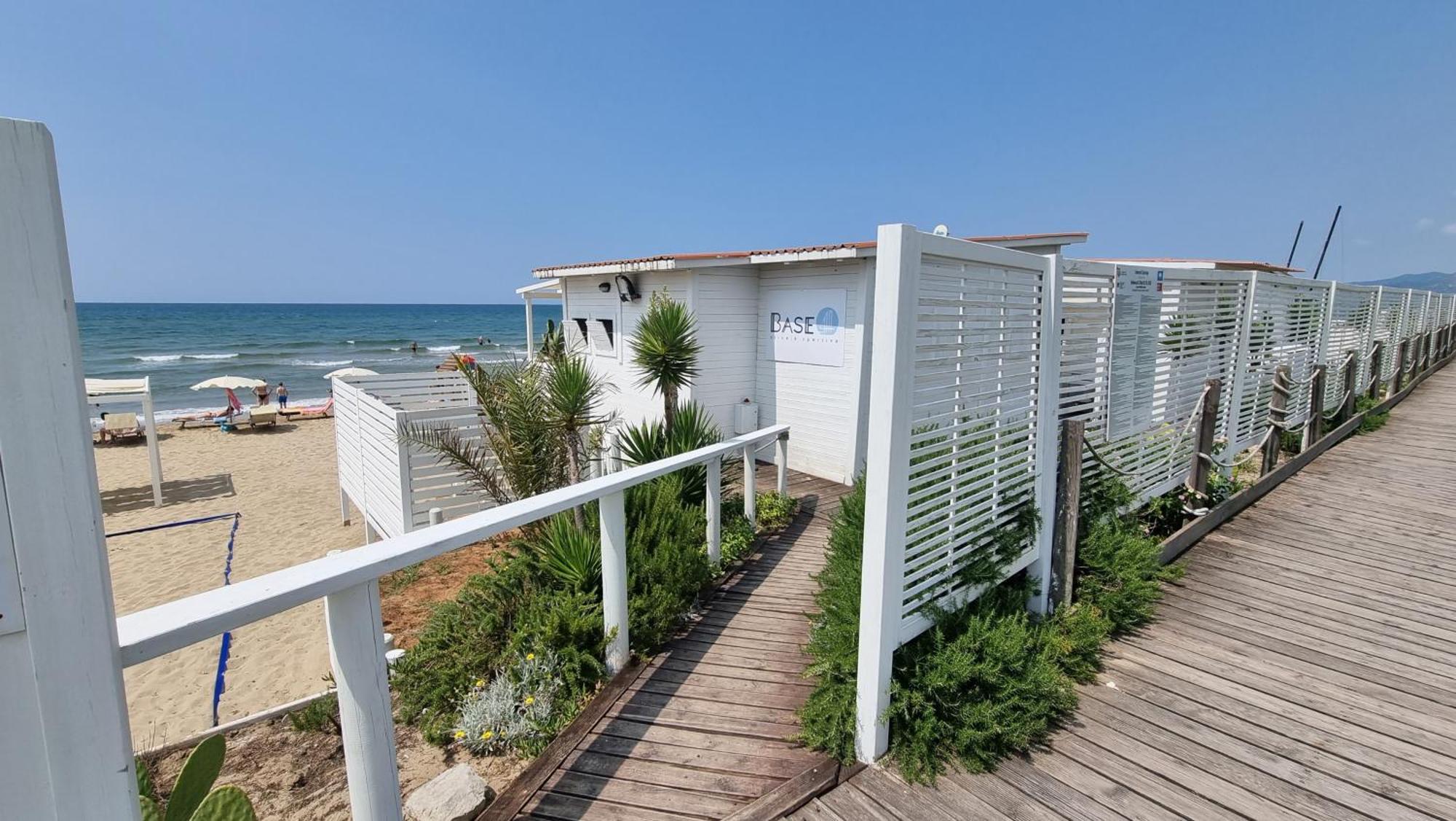 La Villa Fronte Spiaggia Bandiera Blu Sperlonga Exterior photo